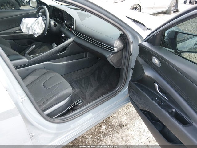 Продаж на аукціоні авто 2022 Hyundai Elantra Sel, vin: KMHLM4AG4NU240152, номер лоту: 44552063