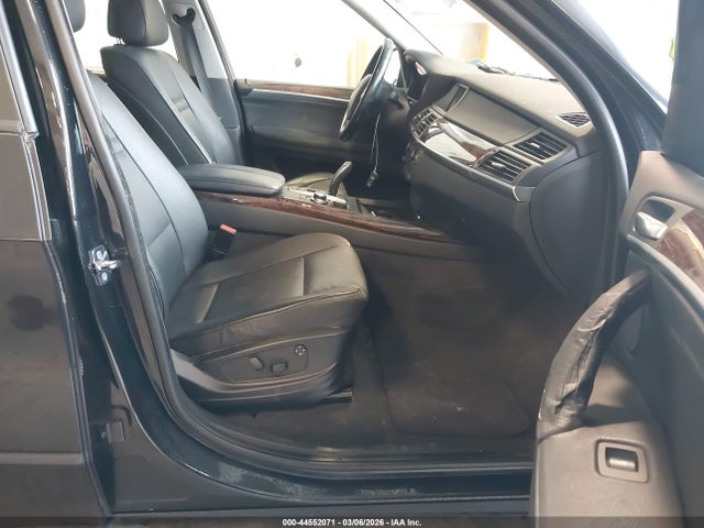 Продажа на аукционе авто 2009 Bmw X5 Xdrive30i, vin: 5UXFE43509L261245, номер лота: 44552071