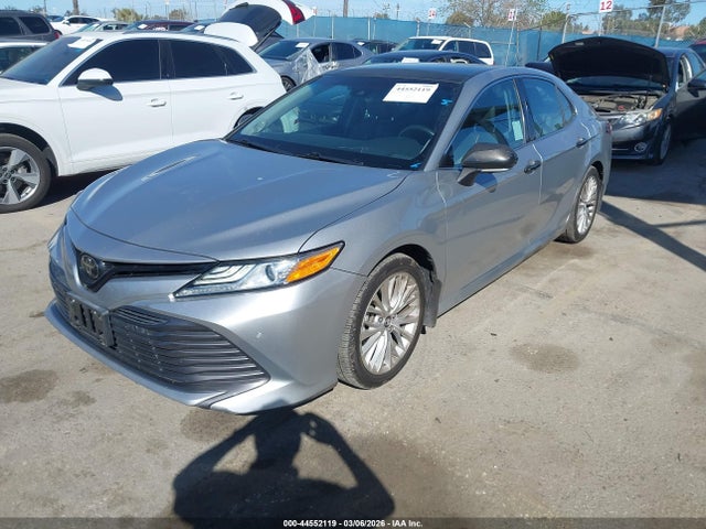 4T1B11HK4JU026902 Toyota CAMRY XLE