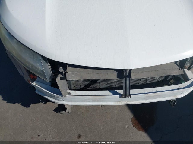 1G1RE6E4XEU114555 Chevrolet Volt