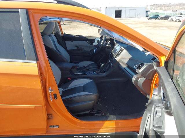 2018 SUBARU CROSSTREK JF2GTAMC1JH272951 Photo 4