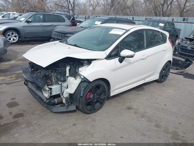 Ford FIESTA ST 2019 3FADP4GX8KM132114 Image 2