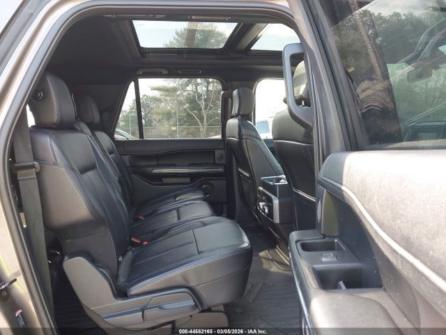 1FMJK1HT5KEA12696 Ford Expedition Max Xlt
