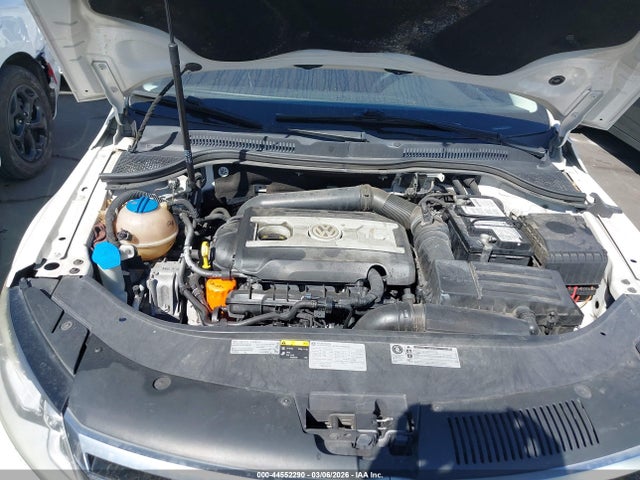 2015 VOLKSWAGEN CC WVWBP7AN1FE814144 Photo 9