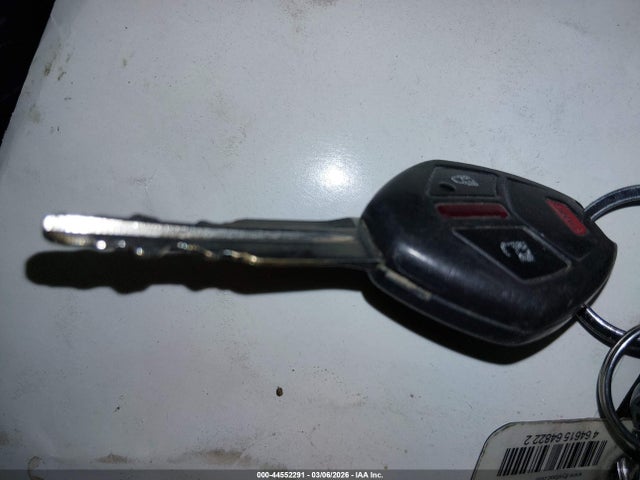 JA4AD2A38GZ008571 Mitsubishi Outlander Es