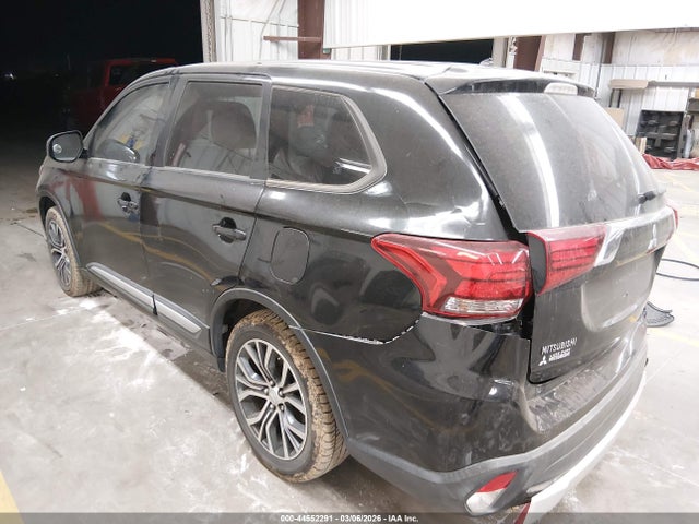 JA4AD2A38GZ008571 Mitsubishi Outlander Es