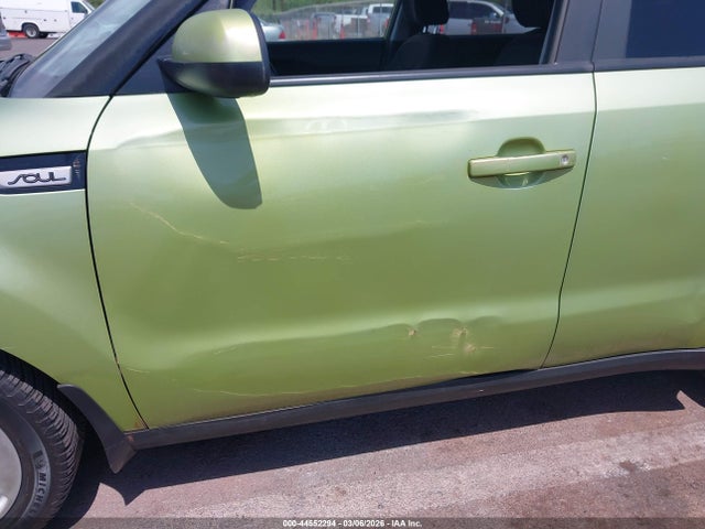 Продажа на аукционе авто 2016 Kia Soul !, vin: KNDJN2A25G7861564, номер лота: 44552294