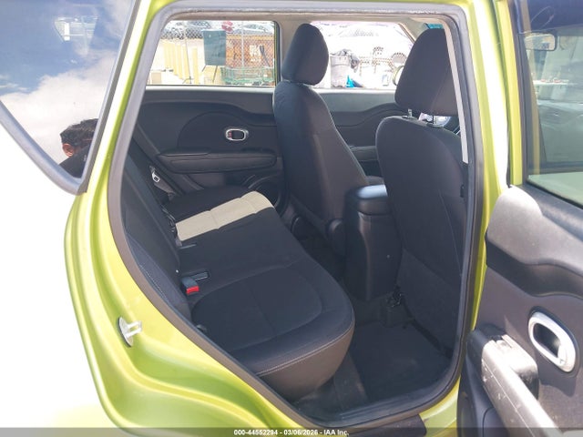 Продажа на аукционе авто 2016 Kia Soul !, vin: KNDJN2A25G7861564, номер лота: 44552294