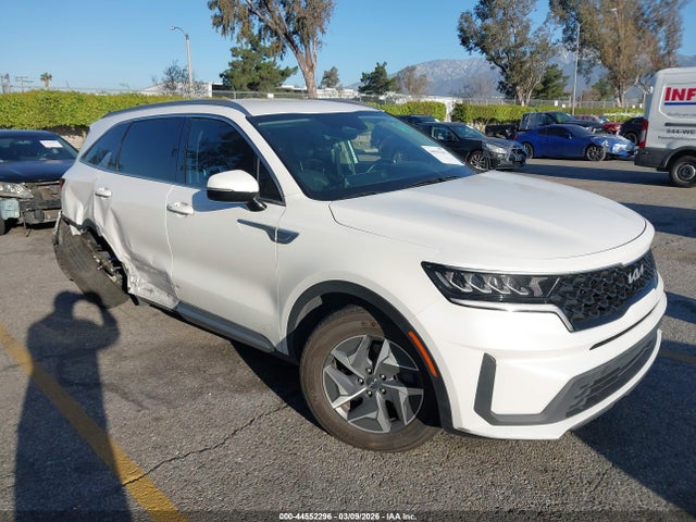 2022 KIA SORENTO HYBRID KNDRG4LGXN5093140