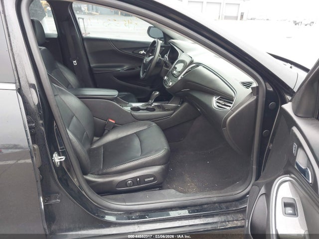 1G1ZE5ST9HF200485 Chevrolet MALIBU 1LT
