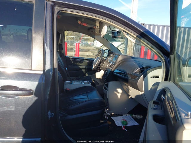 Продажа на аукционе авто 2014 Chrysler Town & Country Touring, vin: 2C4RC1BG9ER398160, номер лота: 44552332