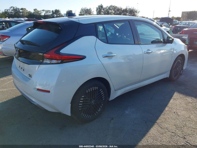 1N4CZ1CV7SC560881 Nissan Leaf Sv Plus