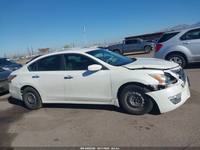 Nissan Altima 2.5 S 2014 1N4AL3AP4EC105192 Image 13