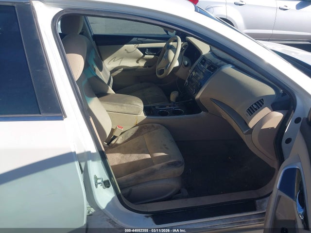 Nissan Altima 2.5 S 2014 1N4AL3AP4EC105192 Image 5