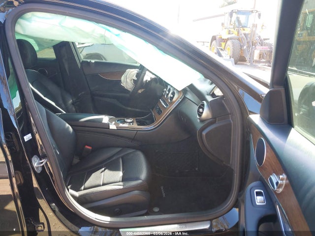 Продажа на аукционе авто 2019 Mercedes-benz C 300, vin: WDDWF8DB5KR462710, номер лота: 44552365