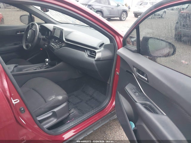 2018 TOYOTA C-HR JTNKHMBX6J1009411 Photo 4