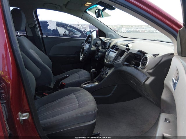 1G1JC5SH0E4231064 Chevrolet Sonic Lt Auto