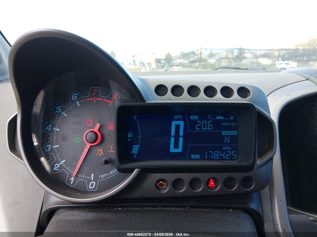 1G1JC5SH0E4231064 Chevrolet Sonic Lt Auto