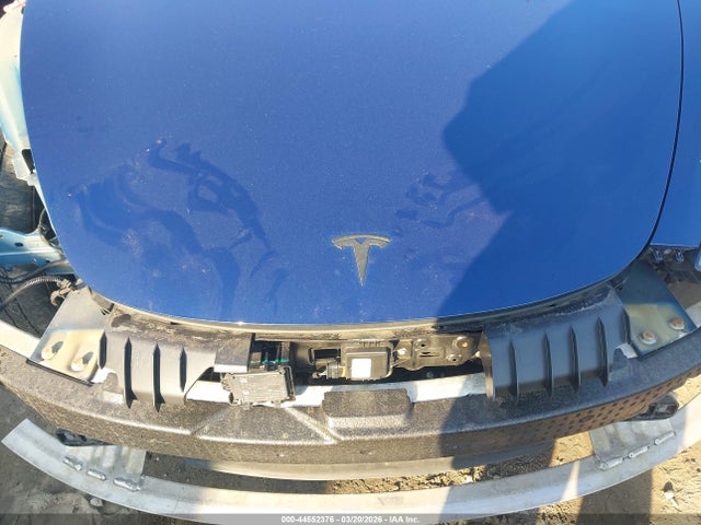 Продажа на аукционе авто 2018 Tesla Model 3 Long Range/performance, vin: 5YJ3E1EB8JF133736, номер лота: 44552376