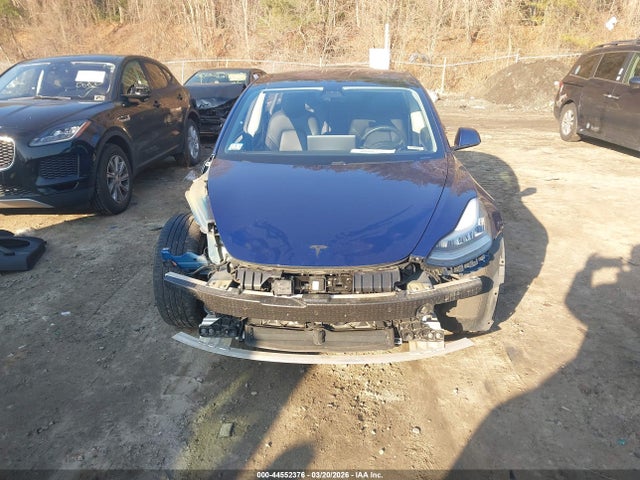 Продажа на аукционе авто 2018 Tesla Model 3 Long Range/performance, vin: 5YJ3E1EB8JF133736, номер лота: 44552376
