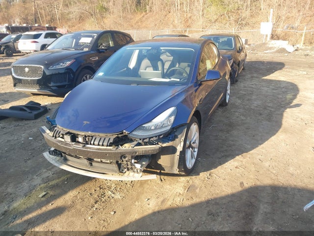 Продажа на аукционе авто 2018 Tesla Model 3 Long Range/performance, vin: 5YJ3E1EB8JF133736, номер лота: 44552376