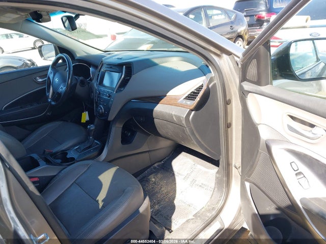 5NMZU3LB3HH015677 Hyundai Santa Fe Sport 2.4l