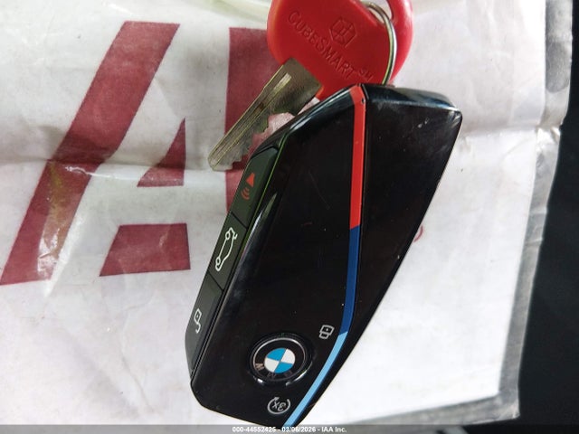 44552425 :رقم المزاد ، 5UX33EM06P9R31800 vin ، 2023 Bmw X7 M60i مزاد بيع
