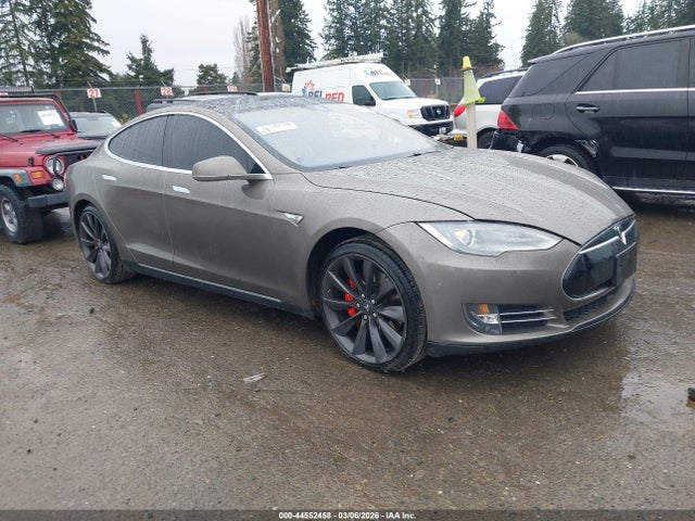 2016 TESLA MODEL S 5YJSA1E43GF119664 Photo 0