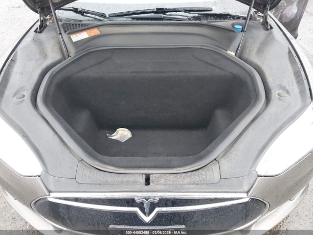 2016 TESLA MODEL S 5YJSA1E43GF119664 Photo 9
