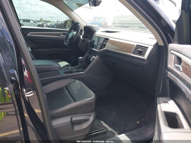 44552459 :رقم المزاد ، 1V2DR2CA1JC587718 vin ، 2018 Volkswagen Atlas 3.6l V6 Se/3.6l V6 Se W/technology مزاد بيع