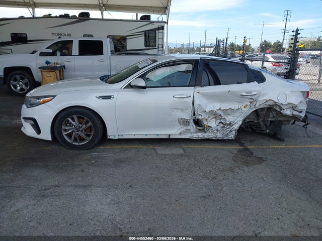 5XXGT4L31LG386854 KIA Optima Lx