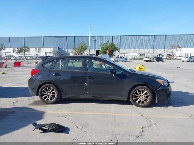 Subaru Impreza 2.0i Premium 2014 JF1GPAC66E8246520 Image 14