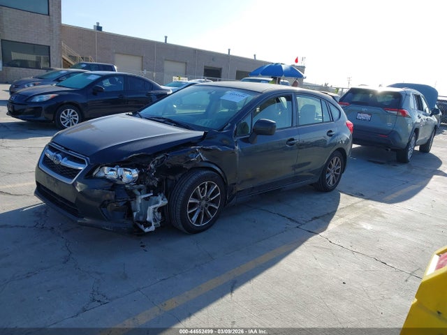 Subaru Impreza 2.0i Premium 2014 JF1GPAC66E8246520 Image 2