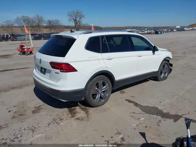 2020 VOLKSWAGEN TIGUAN 3VV2B7AXXLM130930 Photo 3