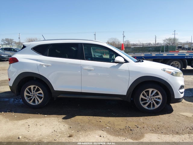 Hyundai TUCSON SE 2016 KM8J33A49GU041711 Image 14