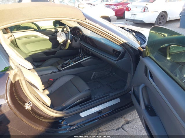 2021 PORSCHE 911 WP0CA2A93MS239717 Photo 4