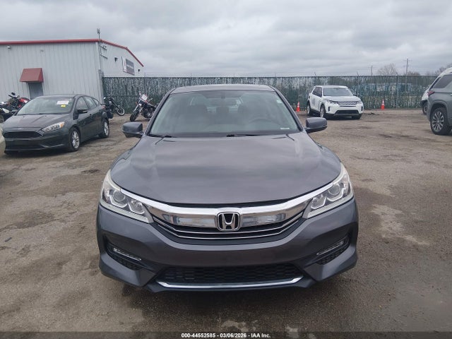 Aukcja sprzedaży 2017 Honda Accord Ex-l V6, vin: 1HGCR3F88HA008677, numer aukcji: 44552585