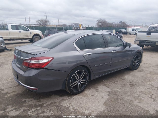 Aukcja sprzedaży 2017 Honda Accord Ex-l V6, vin: 1HGCR3F88HA008677, numer aukcji: 44552585