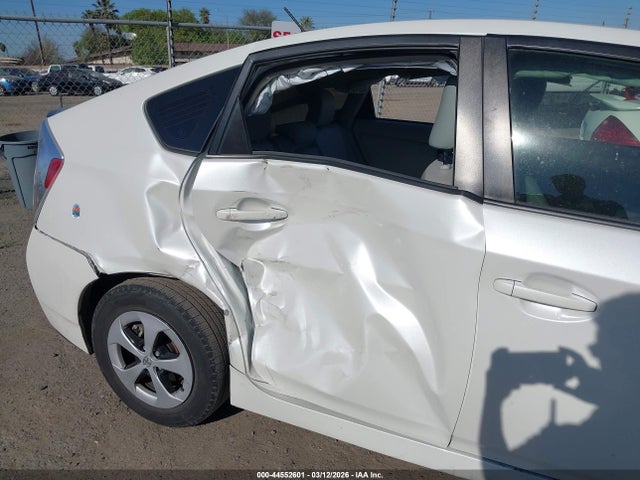 Toyota Prius Four 2015 JTDKN3DU3F0449335 Image 19