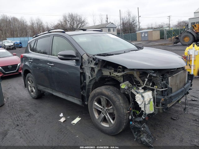 2015 Toyota Rav4 Xle მანქანა იყიდება აუქციონზე, vin: JTMRFREVXFD162475, აუქციონის ნომერი: 44552603
