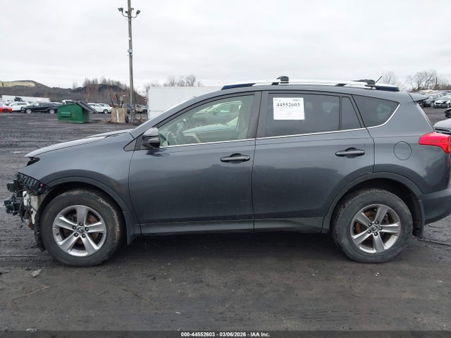 2015 Toyota Rav4 Xle მანქანა იყიდება აუქციონზე, vin: JTMRFREVXFD162475, აუქციონის ნომერი: 44552603