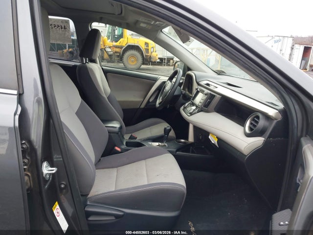 2015 Toyota Rav4 Xle მანქანა იყიდება აუქციონზე, vin: JTMRFREVXFD162475, აუქციონის ნომერი: 44552603