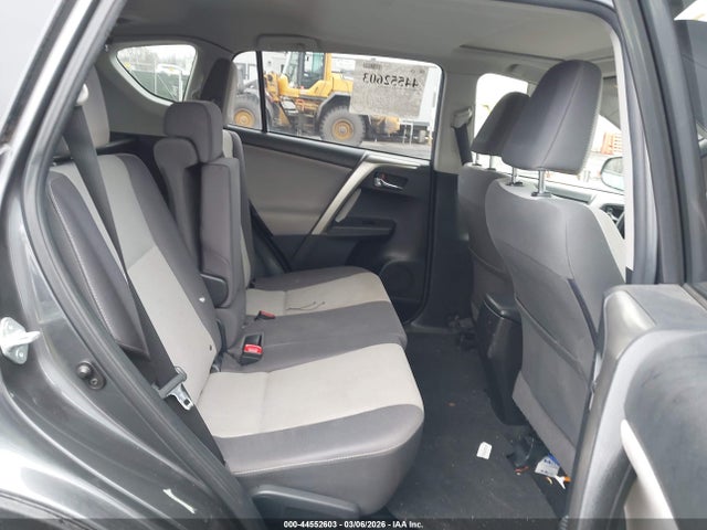 2015 Toyota Rav4 Xle მანქანა იყიდება აუქციონზე, vin: JTMRFREVXFD162475, აუქციონის ნომერი: 44552603
