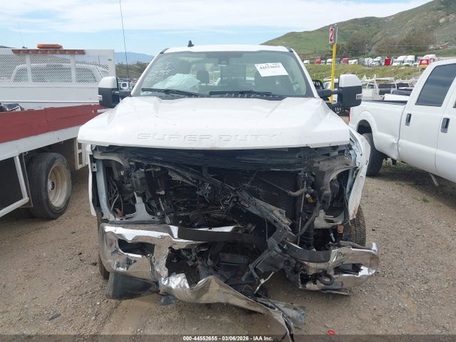 Ford F-350 Lariat 2019 1FT8W3BT9KEC29499 Image 13