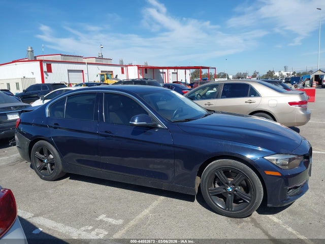 2012 Bmw 328i მანქანა იყიდება აუქციონზე, vin: WBA3C1C51CF430541, აუქციონის ნომერი: 44552673