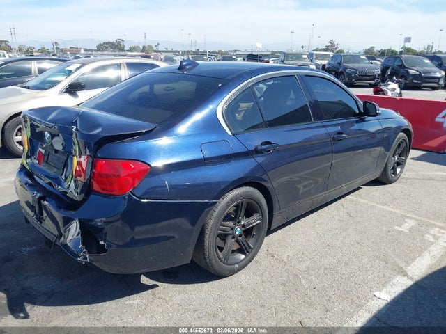 2012 Bmw 328i მანქანა იყიდება აუქციონზე, vin: WBA3C1C51CF430541, აუქციონის ნომერი: 44552673