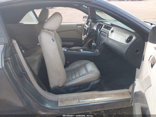 2011 FORD MUSTANG 1ZVBP8EM6B5109130 Photo 4