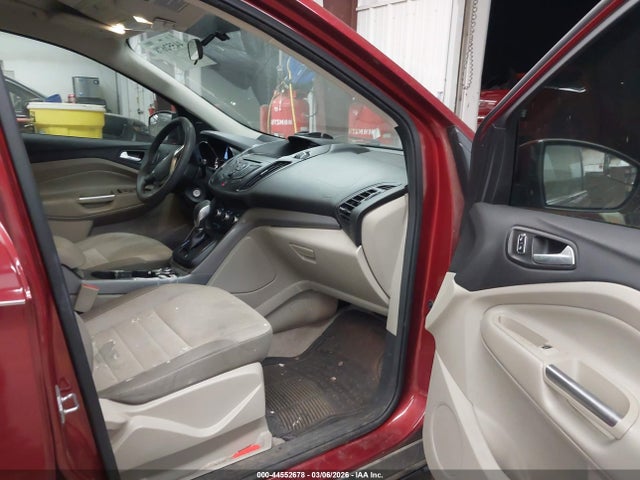 1FMCU0GX1FUC80142 Ford ESCAPE SE