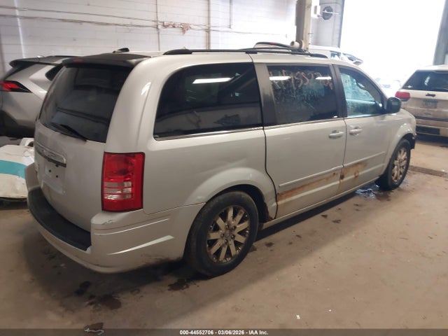 2008 CHRYSLER TOWN & COUNTRY 2A8HR54P68R124037 Photo 3