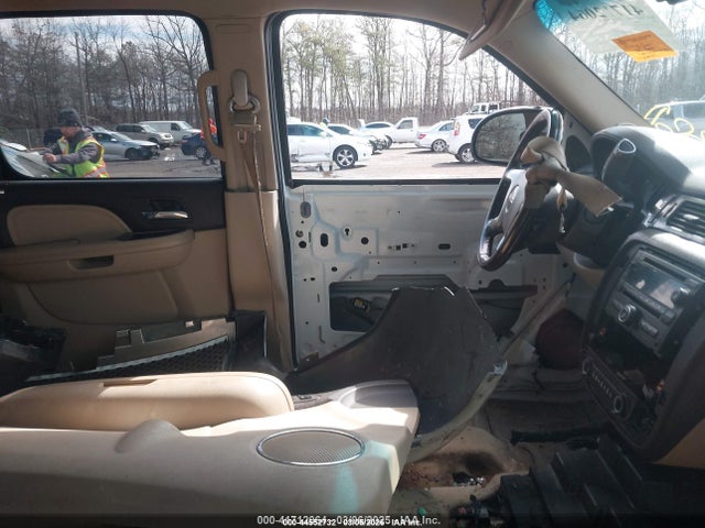 Продаж на аукціоні авто 2007 Gmc Yukon Xl 1500 Denali, vin: 1GKFK66857J244160, номер лоту: 44552732